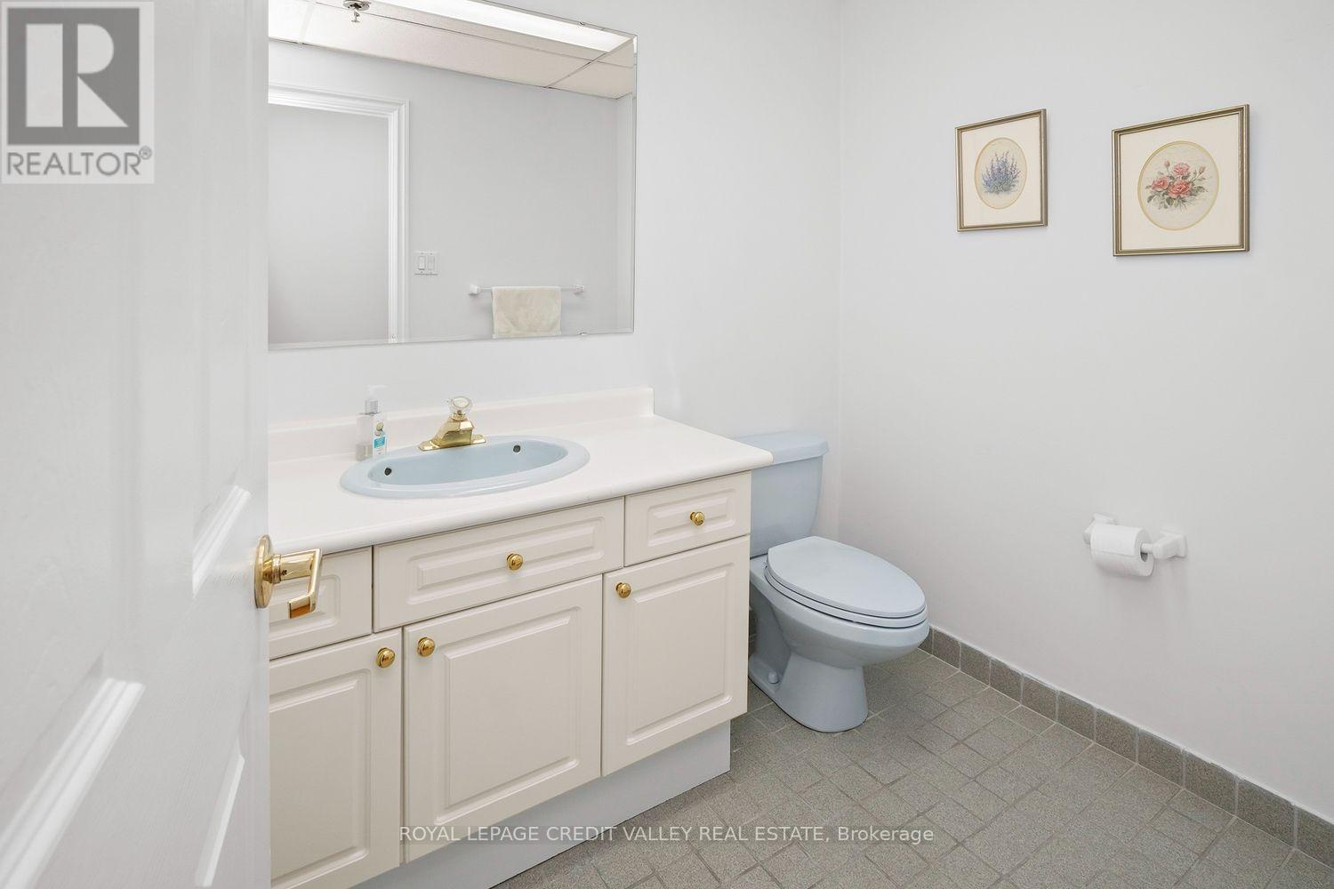 201 - 335 Renfrew Drive, Markham, Ontario  L3R 9S9 - Photo 13 - N13234798