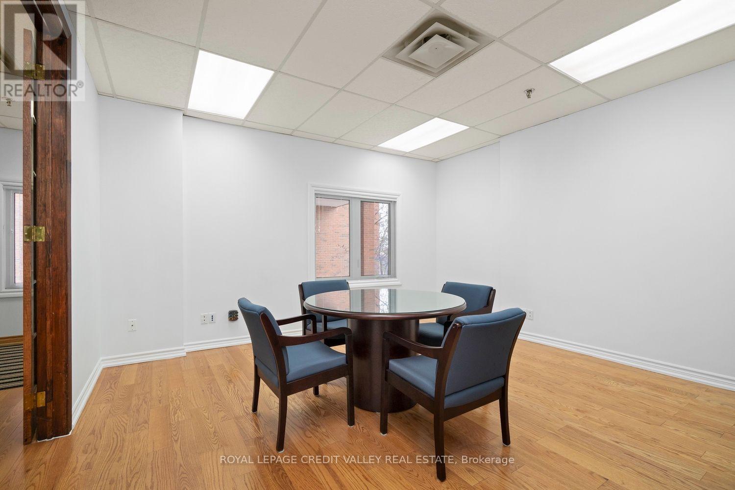 201 - 335 Renfrew Drive, Markham, Ontario  L3R 9S9 - Photo 4 - N13234798
