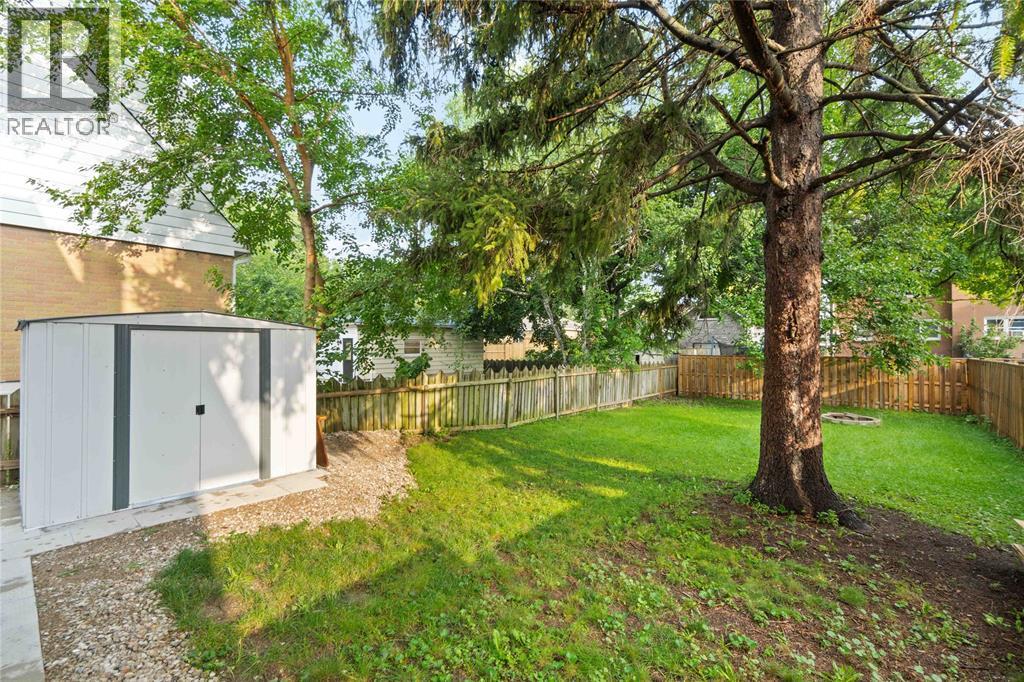 1100 Exmouth Street, Sarnia, Ontario  N7S 1W3 - Photo 4 - 26023188