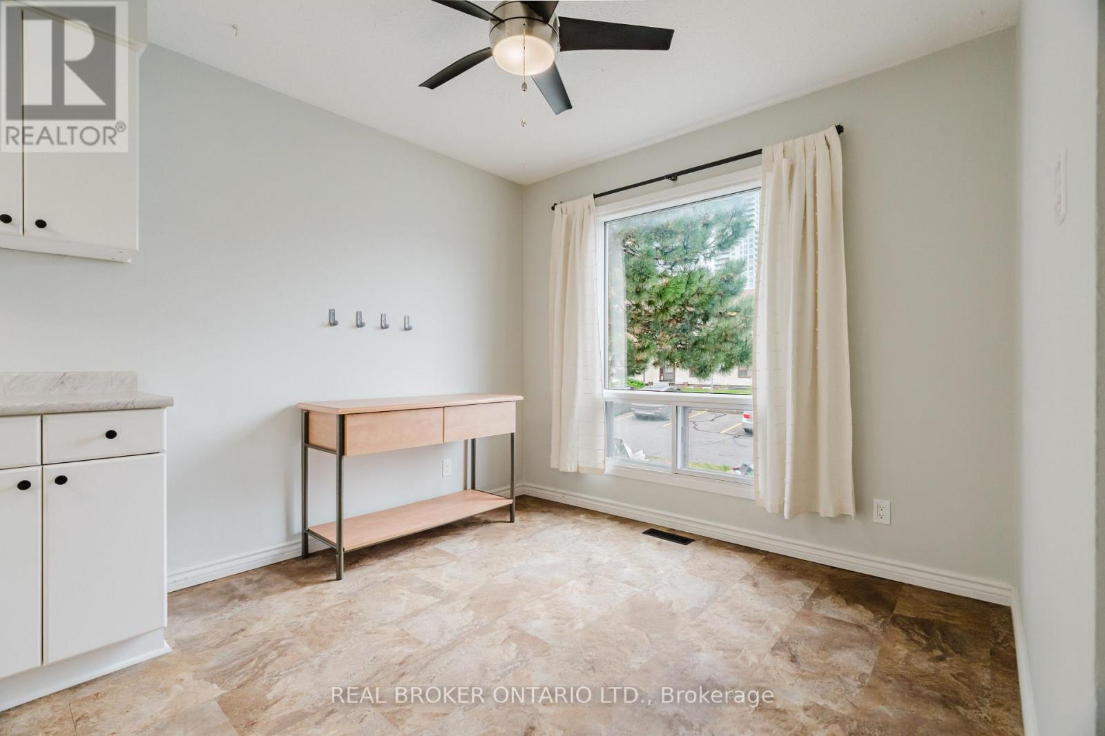 49 - 4337 Weldon Drive, Ottawa, Ontario  K1J 8R3 - Photo 5 - X13846320
