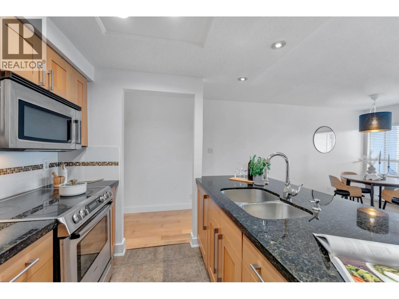 101 2412 Alder Street, Vancouver, British Columbia  V6H 3Z4 - Photo 15 - R3171024
