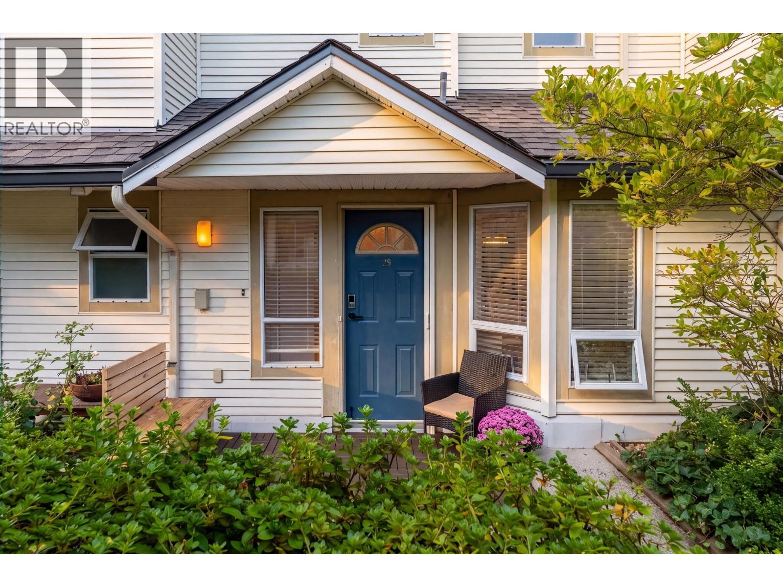 29 4311 SOPHIA STREET, Vancouver, British Columbia