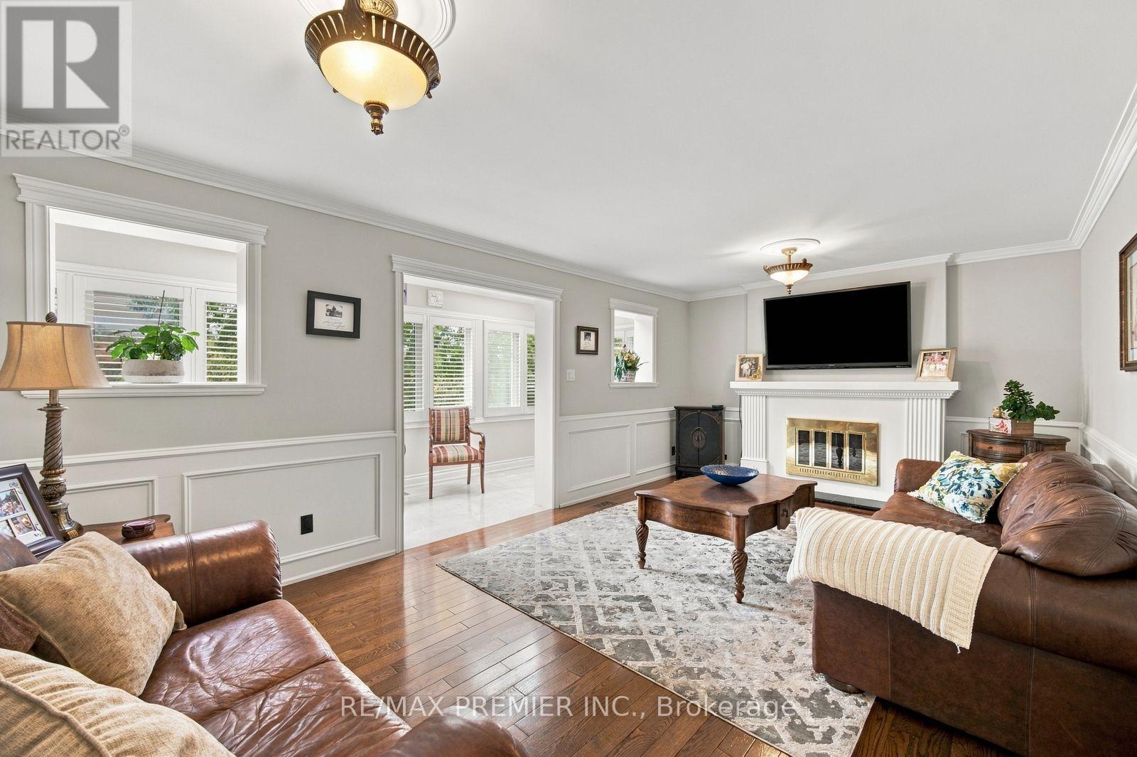 98 Cairnburg Place, Vaughan, Ontario  L4L 3L5 - Photo 13 - N13846192