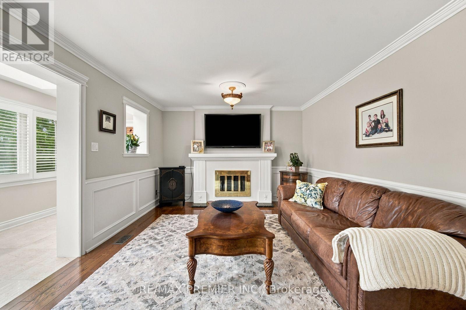 98 Cairnburg Place, Vaughan, Ontario  L4L 3L5 - Photo 14 - N13846192