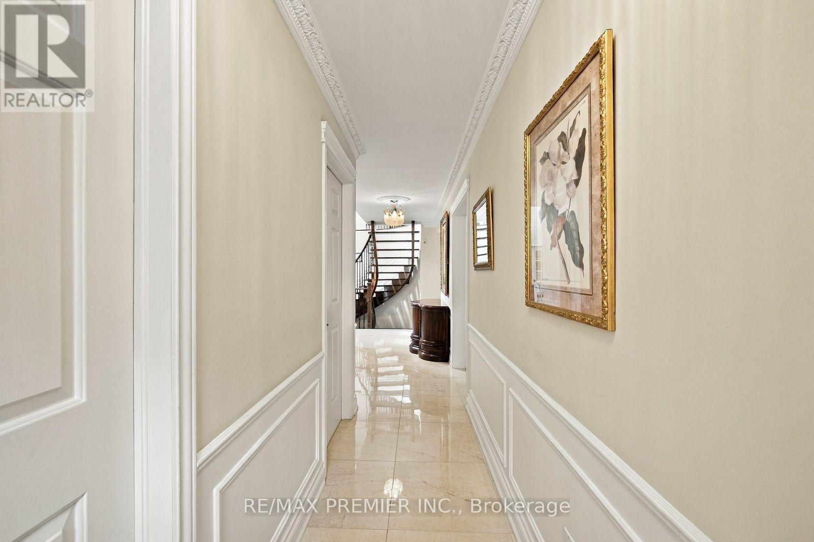 98 Cairnburg Place, Vaughan, Ontario  L4L 3L5 - Photo 10 - N13846192