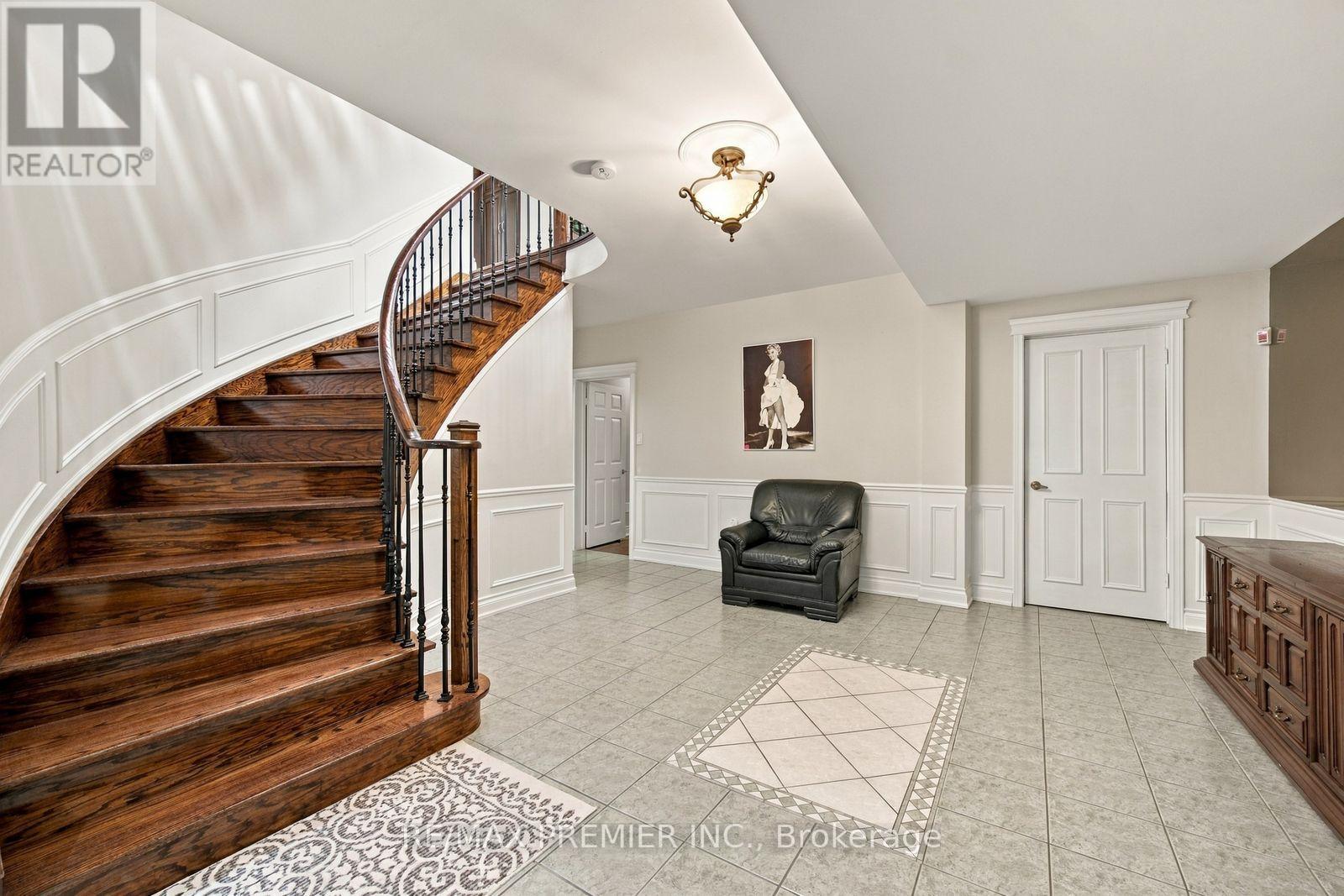 98 Cairnburg Place, Vaughan, Ontario  L4L 3L5 - Photo 41 - N13846192