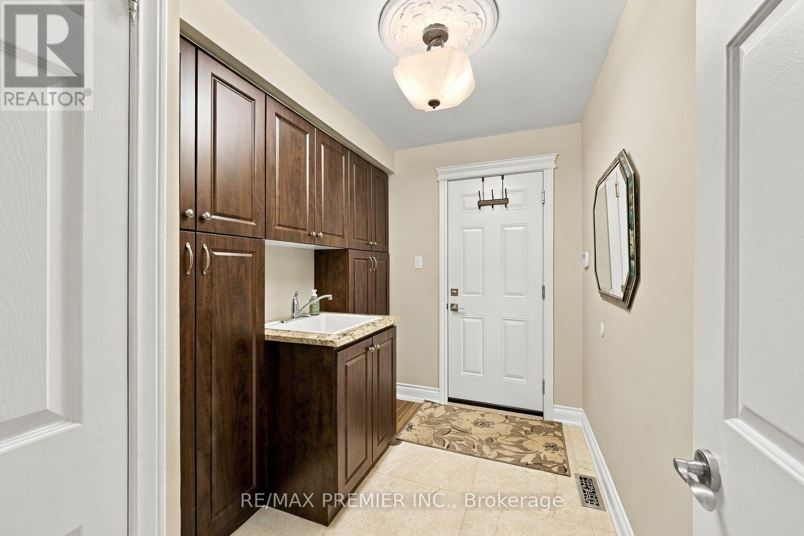 98 Cairnburg Place, Vaughan, Ontario  L4L 3L5 - Photo 27 - N13846192