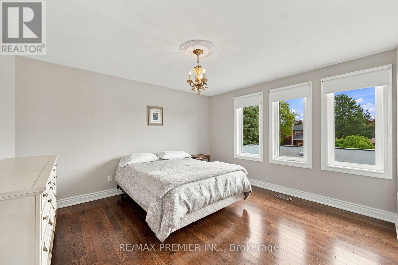 98 Cairnburg Place, Vaughan, Ontario  L4L 3L5 - Photo 36 - N13846192