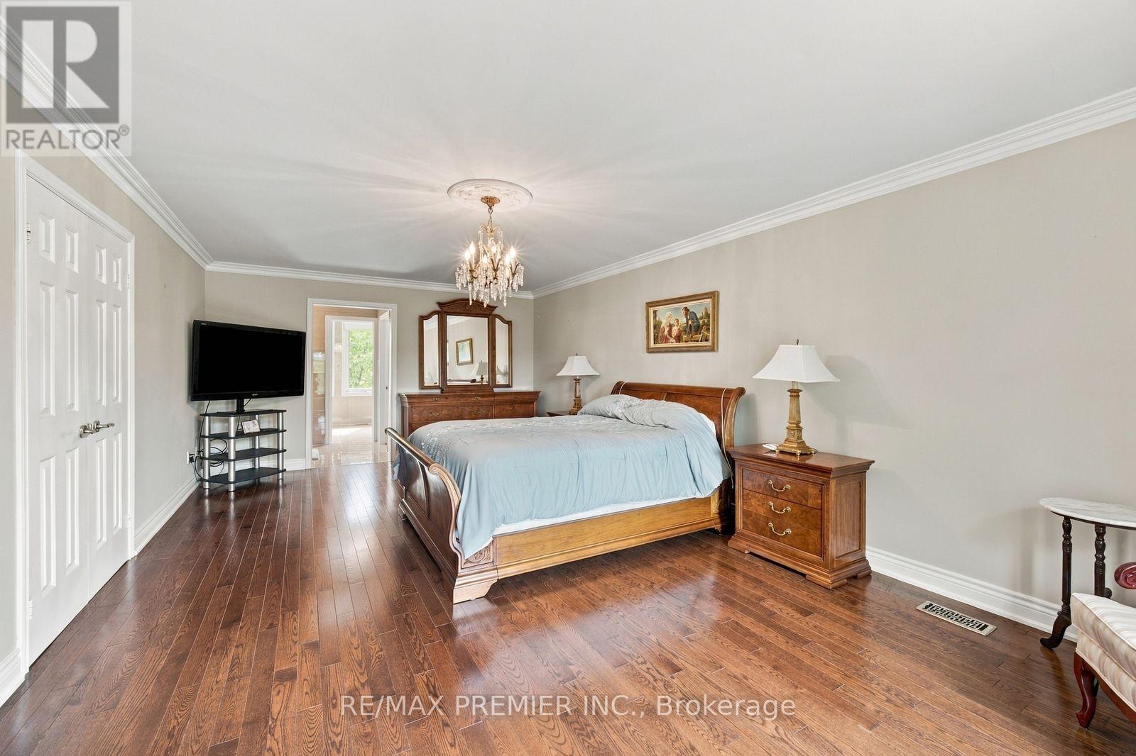 98 Cairnburg Place, Vaughan, Ontario  L4L 3L5 - Photo 32 - N13846192