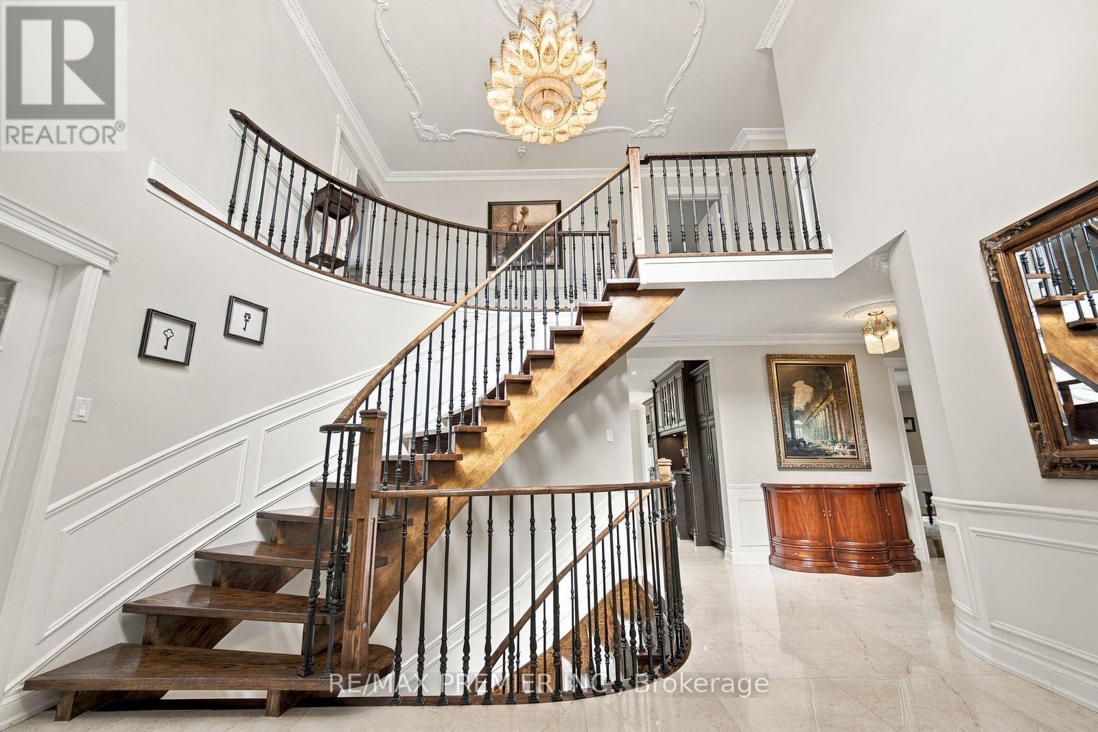 98 Cairnburg Place, Vaughan, Ontario  L4L 3L5 - Photo 8 - N13846192