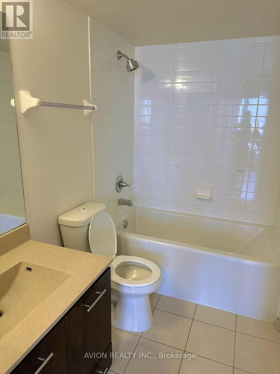 3823 - 135 Village Green Square, Toronto (Agincourt South-Malvern West), Ontario  M1S 0G4 - Photo 6 - E13846364