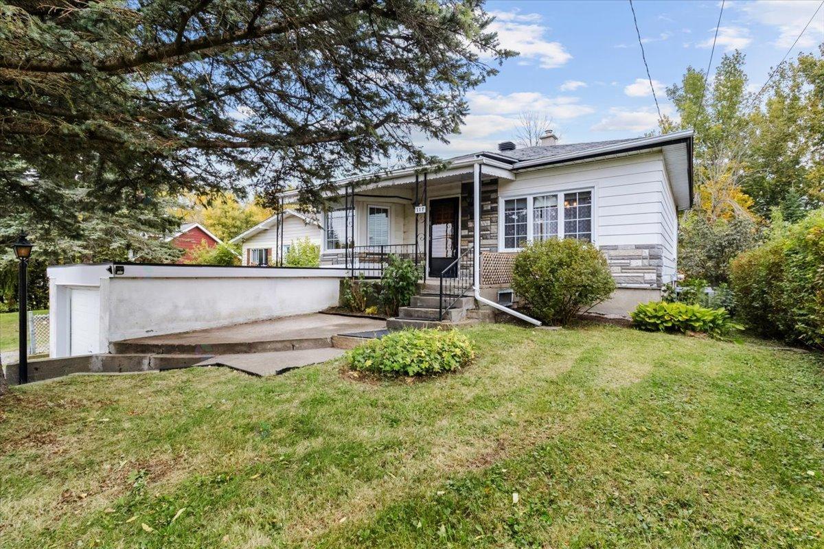 117 Rue St-Jean Châteauguay Quebec Canada H9S4Z2 3
