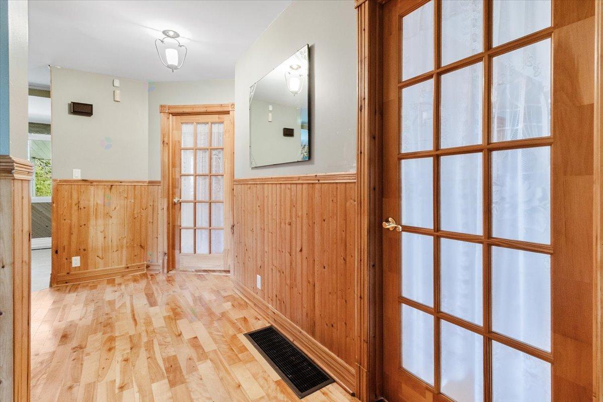 117 Rue St-Jean Châteauguay Quebec Canada H9S4Z2 5