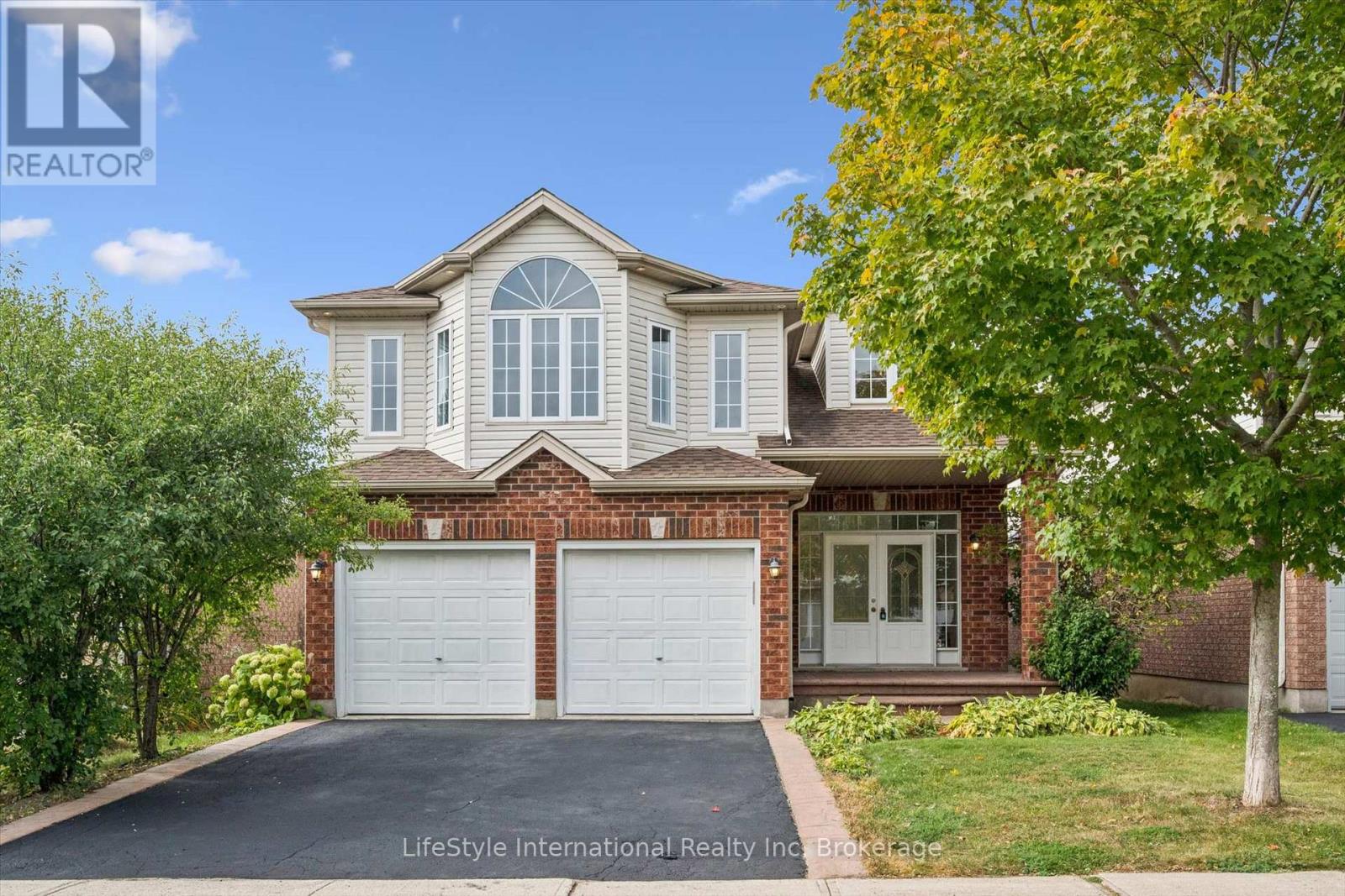 4 DAVIS STREET, Guelph, Ontario