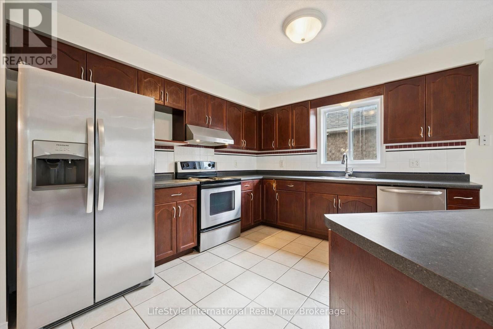 4 Davis Street, Guelph, Ontario  N1E 0A2 - Photo 22 - X13841214