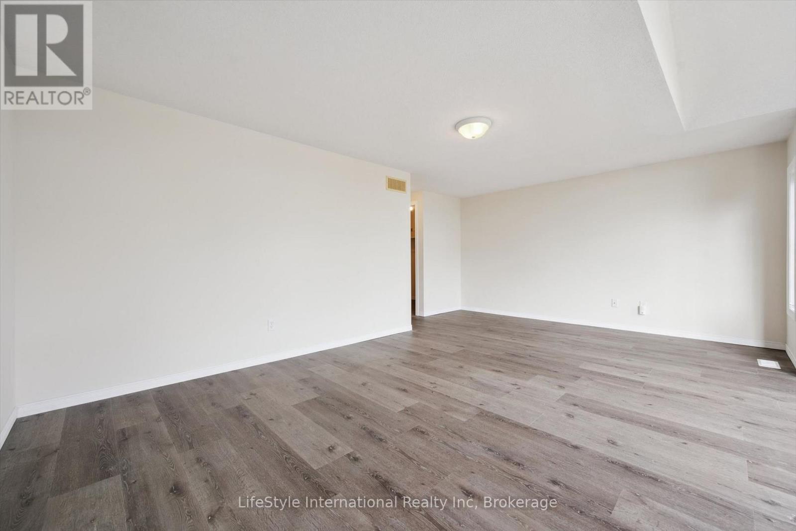 4 Davis Street, Guelph, Ontario  N1E 0A2 - Photo 31 - X13841214