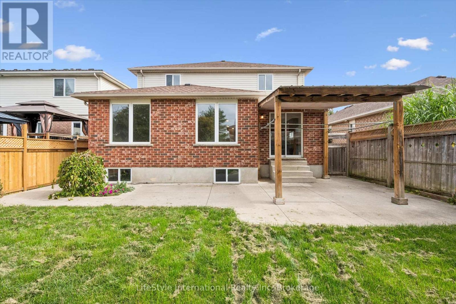 4 Davis Street, Guelph, Ontario  N1E 0A2 - Photo 48 - X13841214