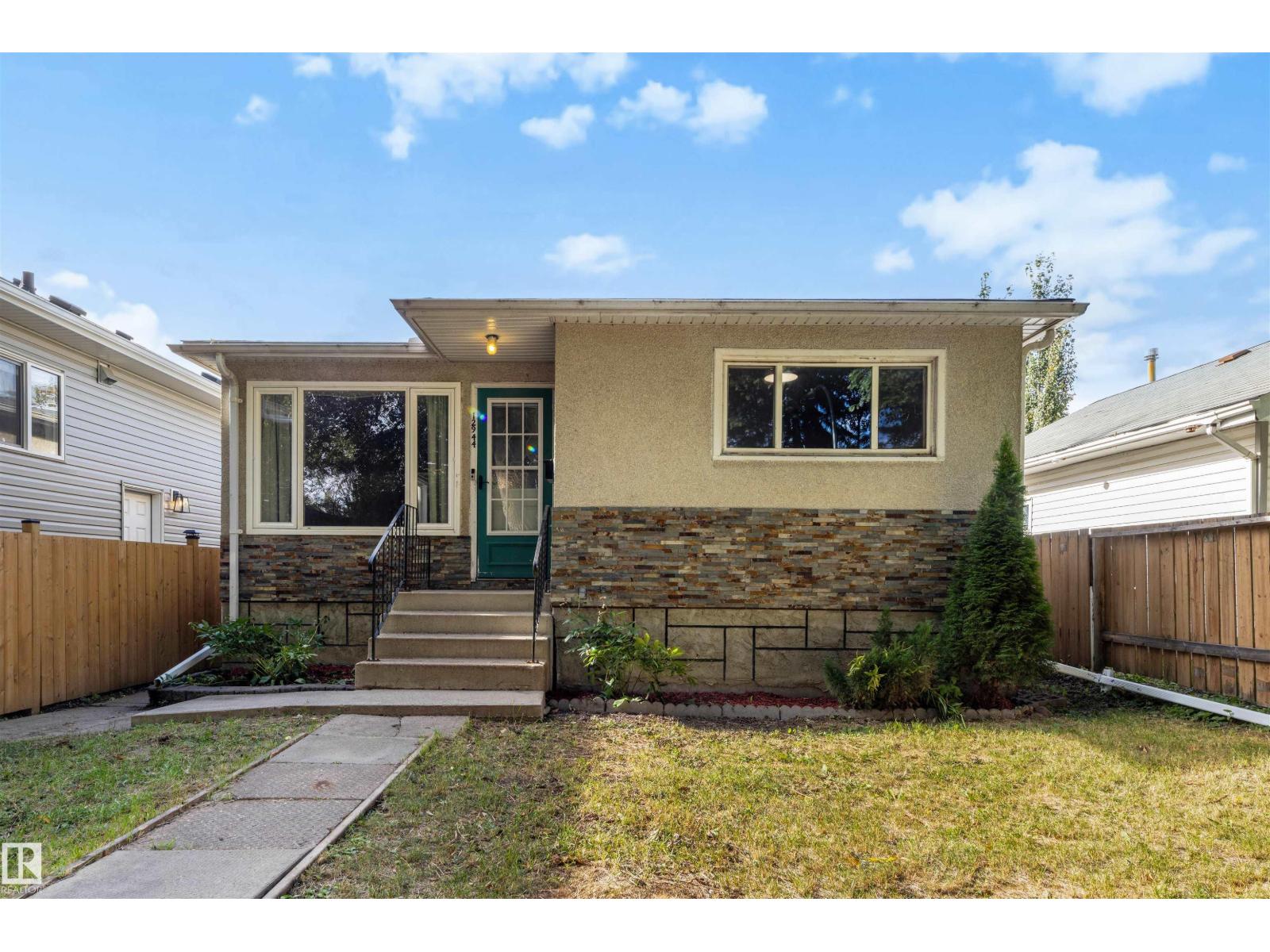 12944 117 ST NW