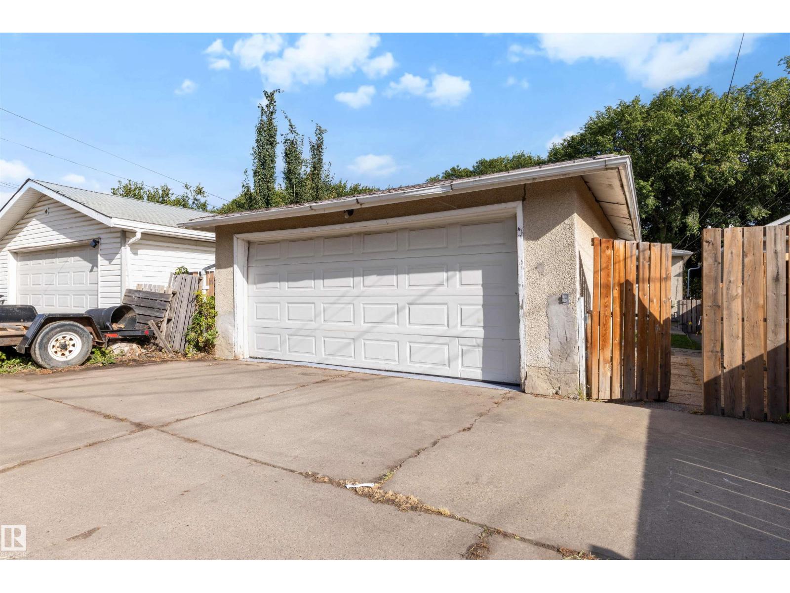 12944 117 ST NW