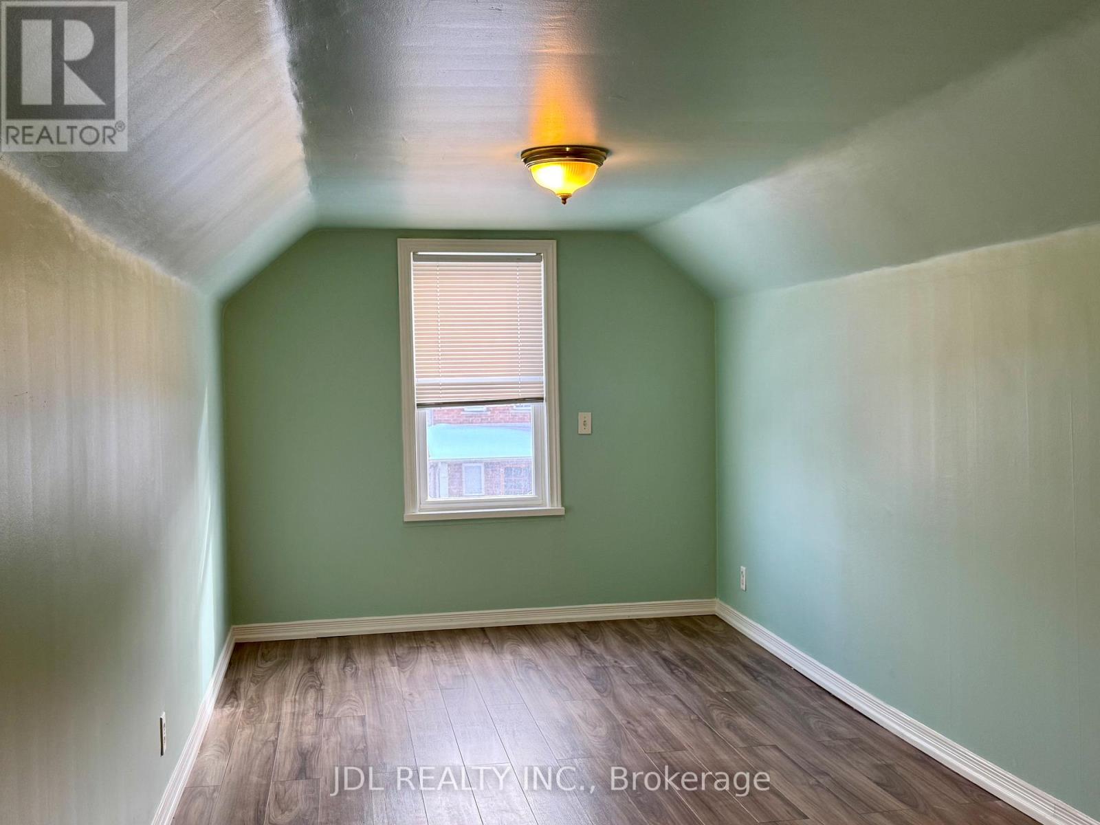 6269 Ash Street, Niagara Falls, Ontario  L2G 2H4 - Photo 14 - X13846356