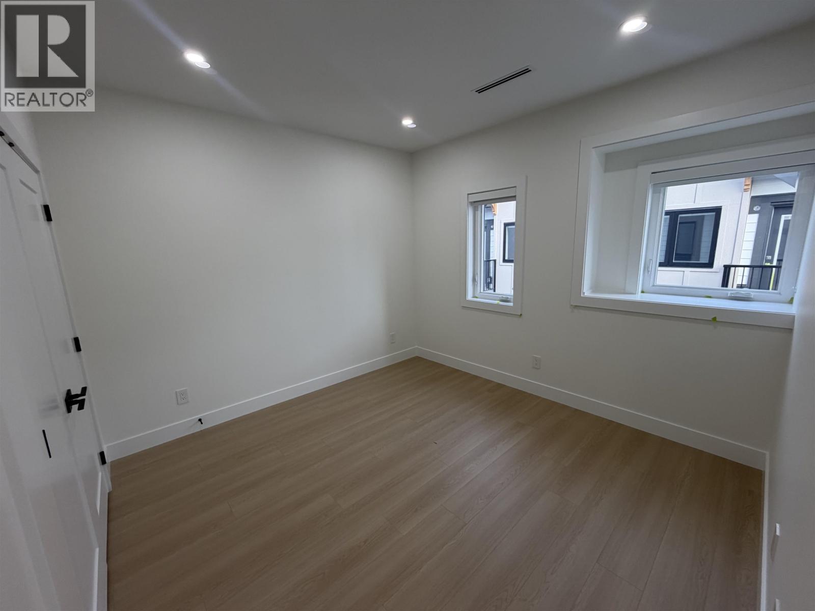 1 7087 Mary Avenue, Burnaby, British Columbia  V5E 3K1 - Photo 11 - R3169351