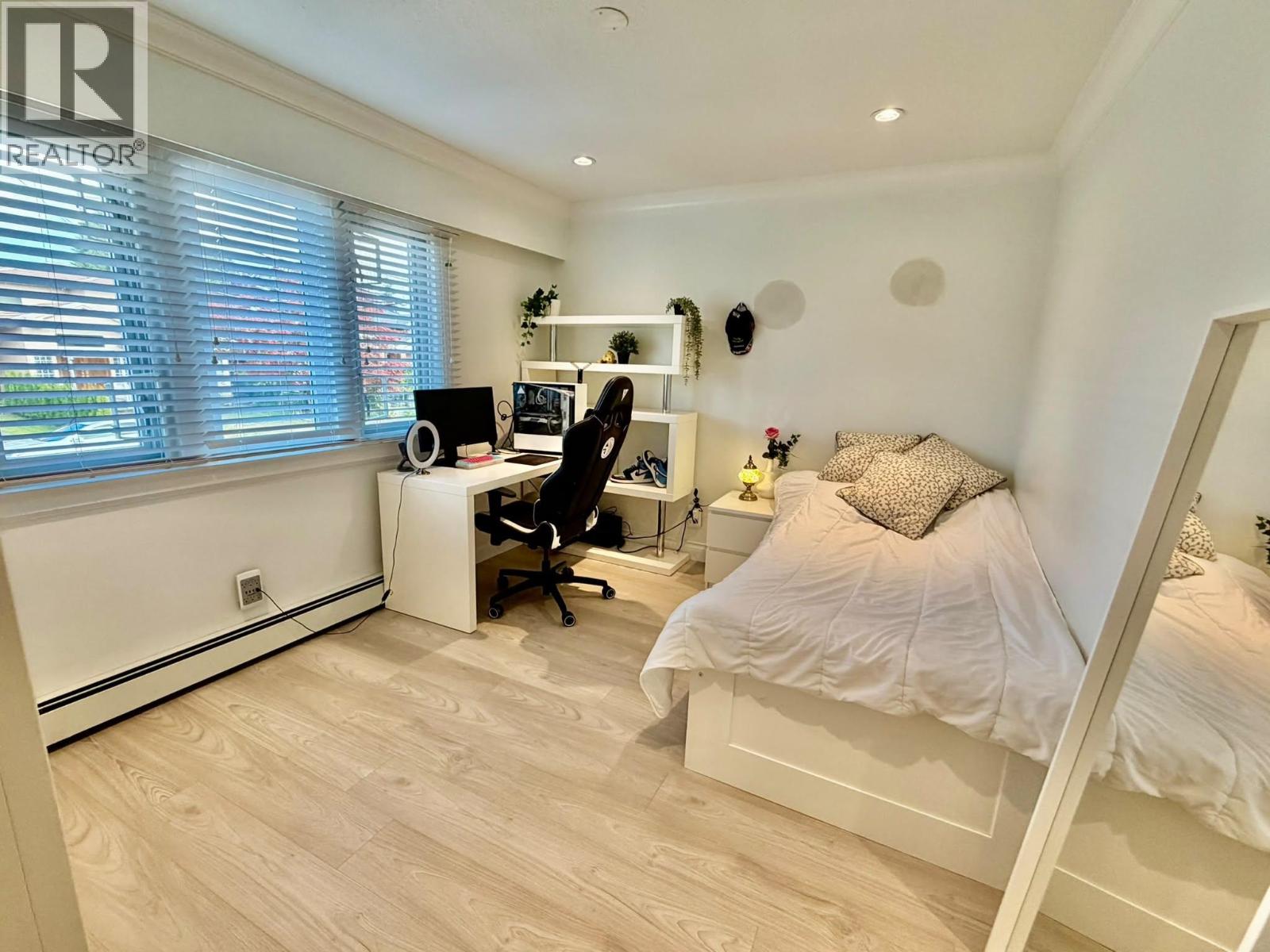 4978 Irmin Street, Burnaby, British Columbia  V5J 1Y5 - Photo 38 - R3170011