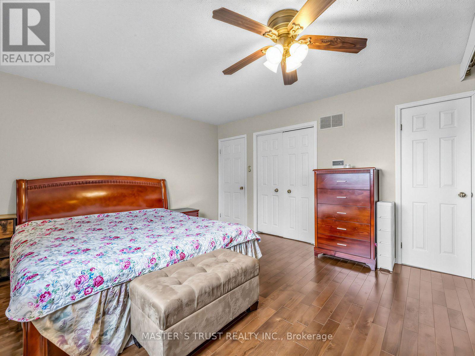 858 Wetherby Lane, Mississauga, Ontario  L4W 4S9 - Photo 16 - W13833316