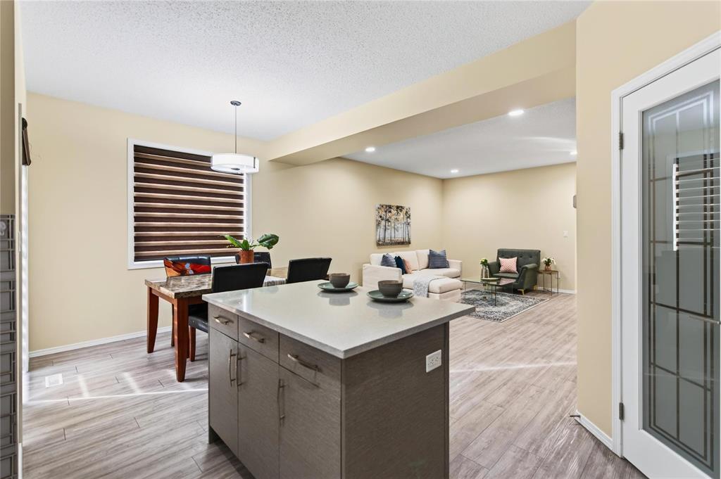301 Cartesian Gate, Winnipeg, Manitoba  R2P 1W8 - Photo 10 - 202624393