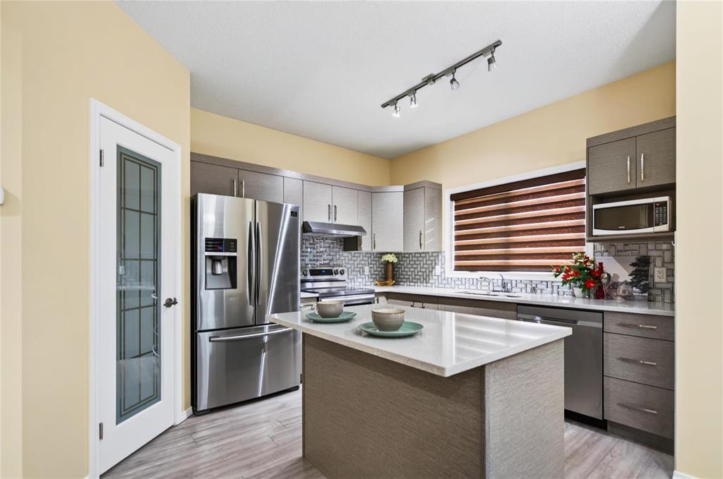 301 Cartesian Gate, Winnipeg, Manitoba  R2P 1W8 - Photo 11 - 202624393
