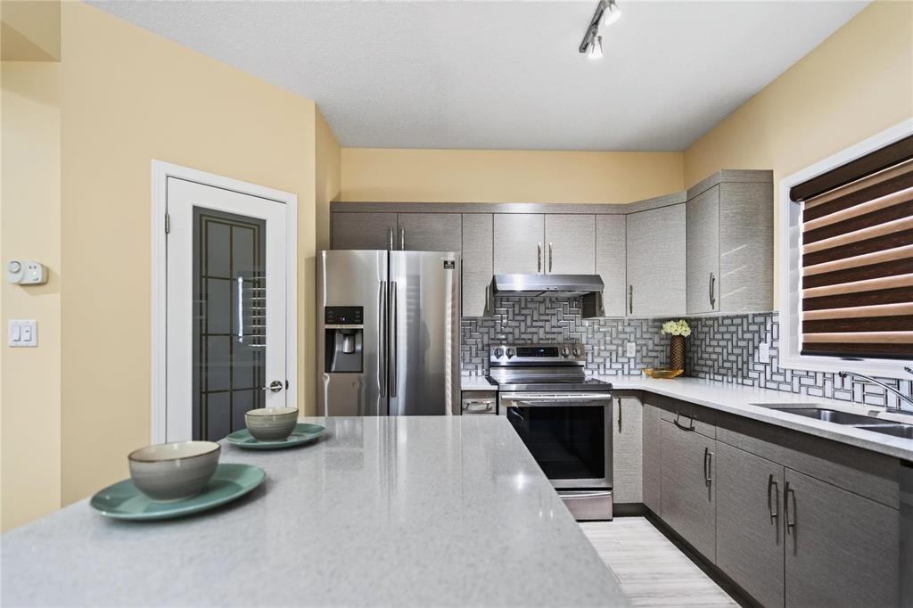301 Cartesian Gate, Winnipeg, Manitoba  R2P 1W8 - Photo 12 - 202624393