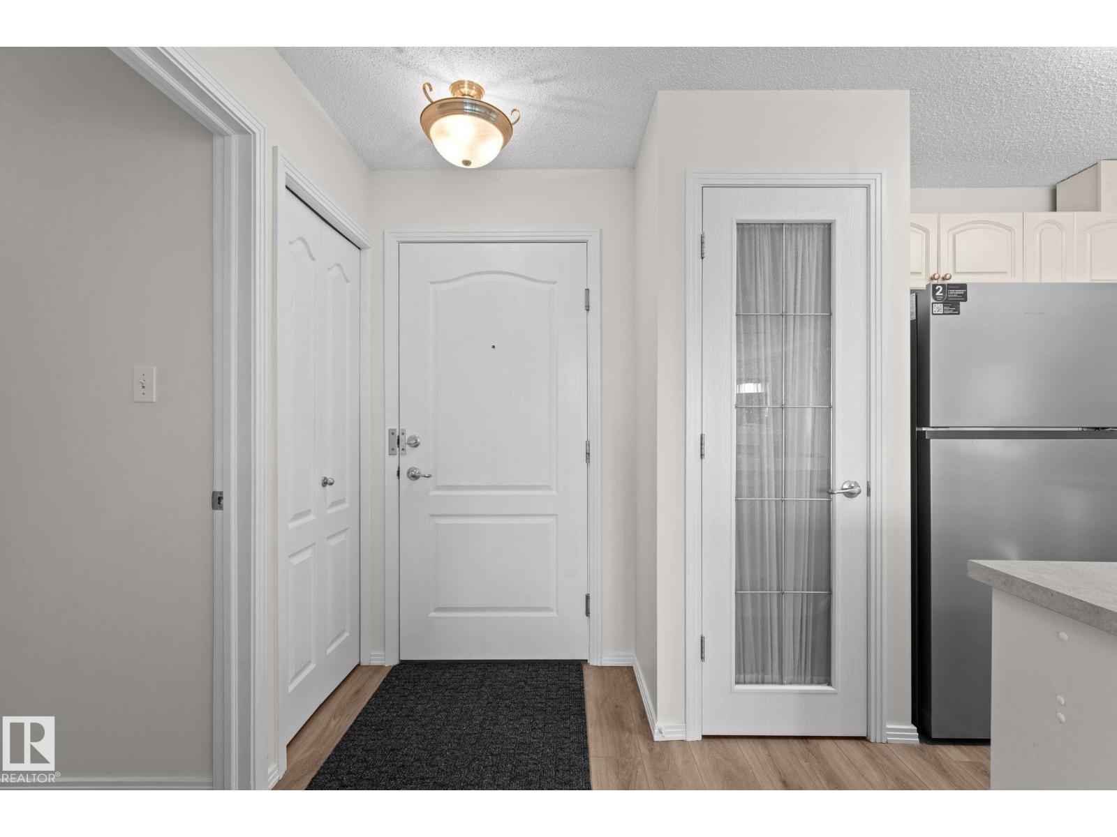 #207 2420 108 ST NW