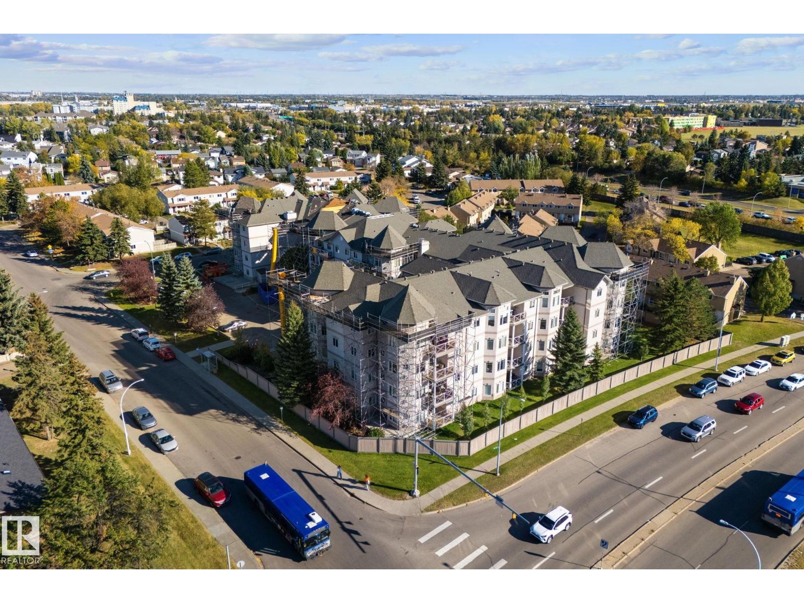 #207 2420 108 ST NW