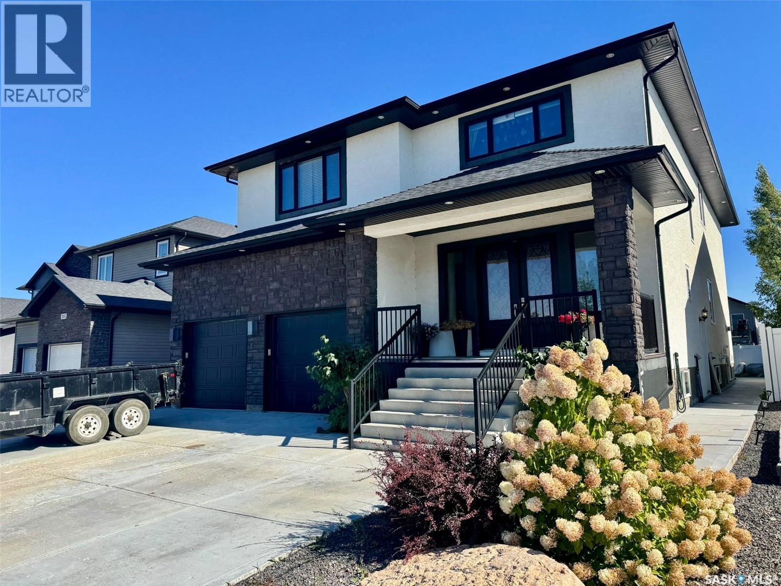 319 Roy Crescent, Saskatoon, Saskatchewan  S7W 0L1 - Photo 2 - SK049749