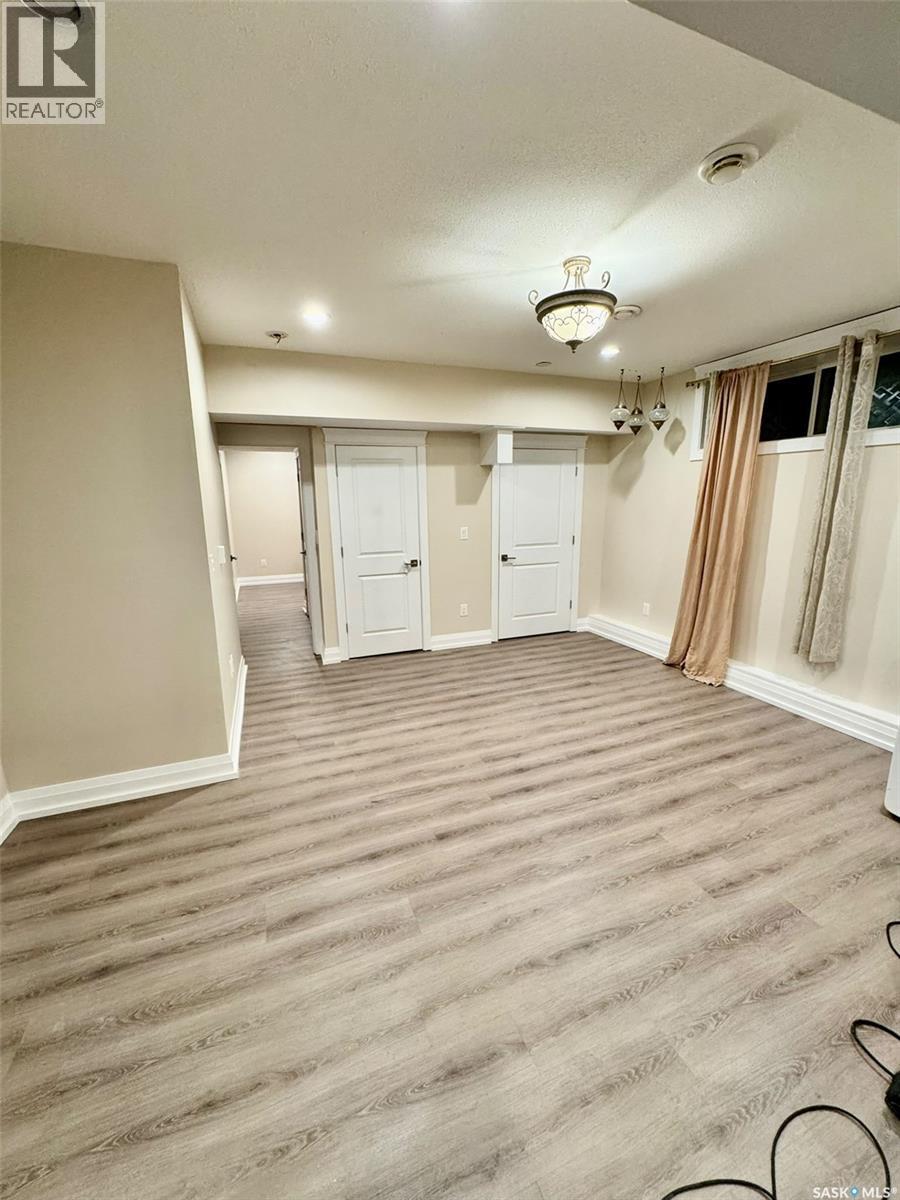 319 Roy Crescent, Saskatoon, Saskatchewan  S7W 0L1 - Photo 38 - SK049749