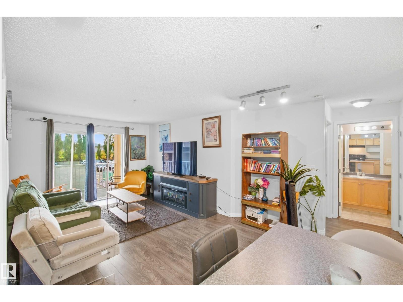 #203 245 EDWARDS DR SW