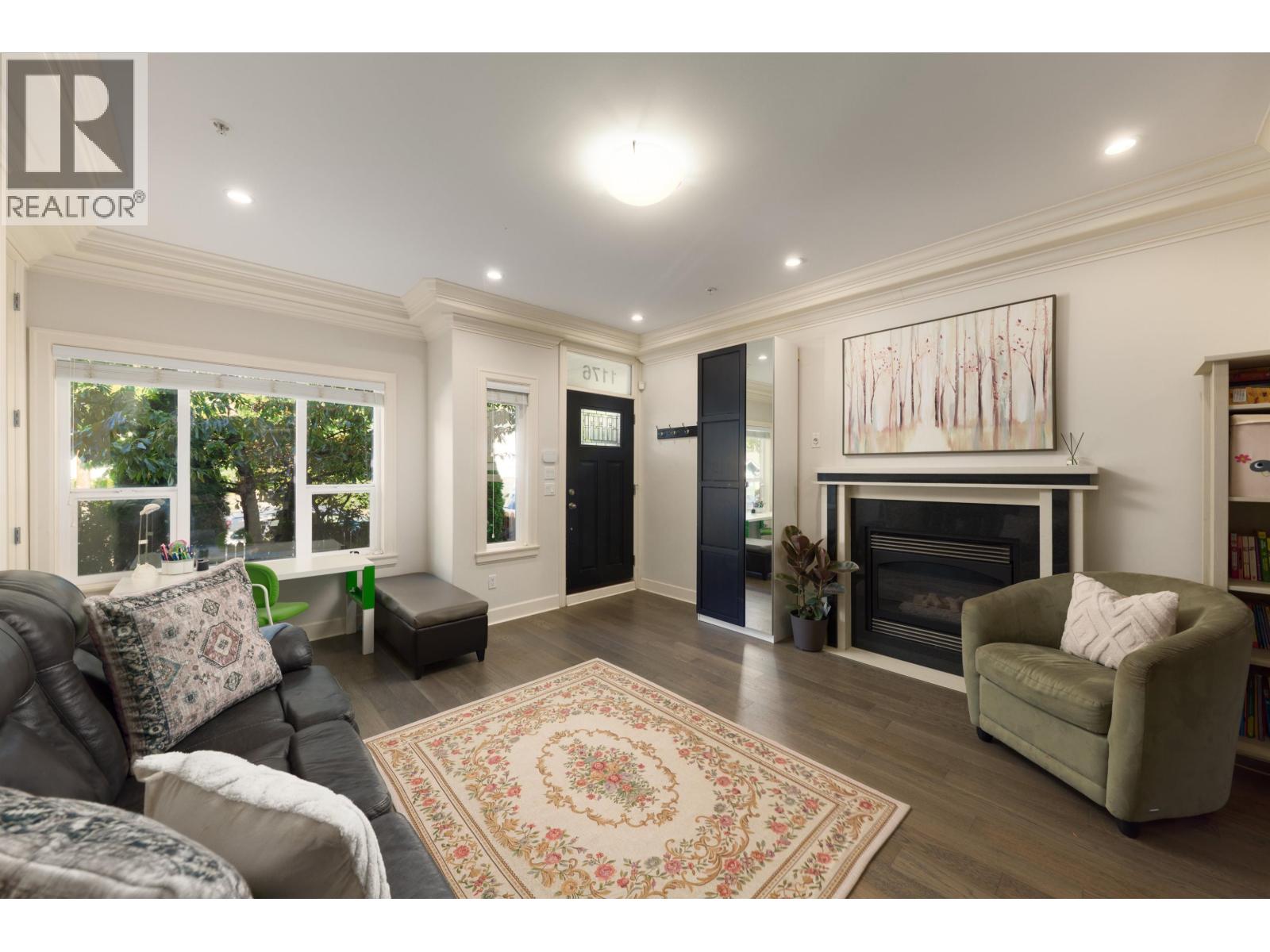 1176 E King Edward Avenue, Vancouver, British Columbia  V5V 2G2 - Photo 6 - R3171035