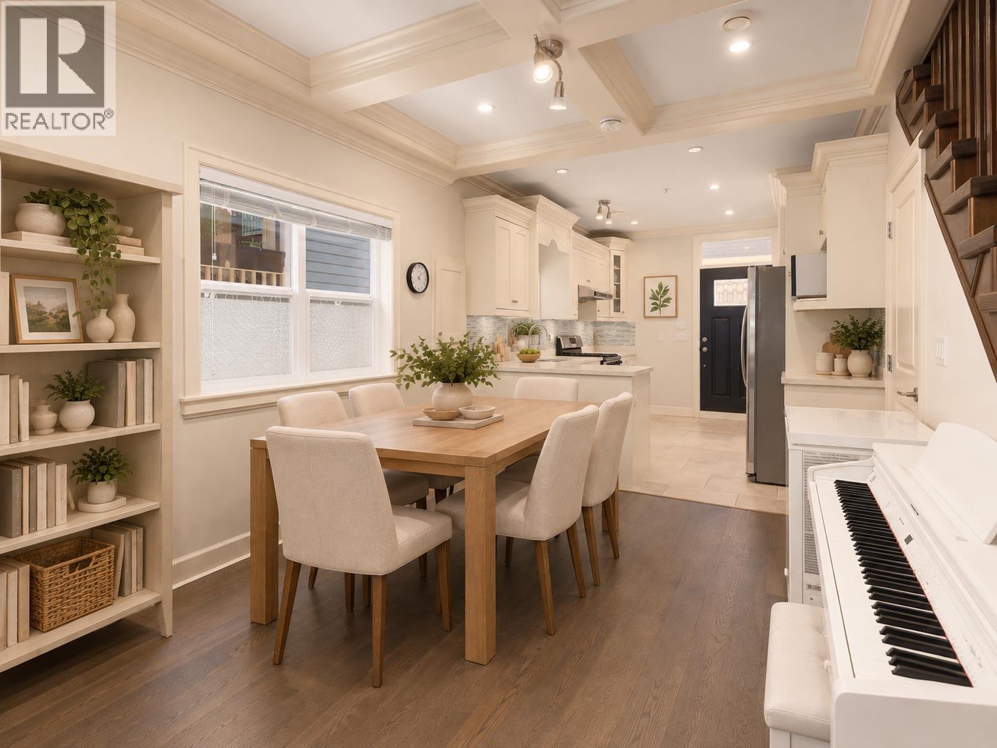 1176 E King Edward Avenue, Vancouver, British Columbia  V5V 2G2 - Photo 8 - R3171035