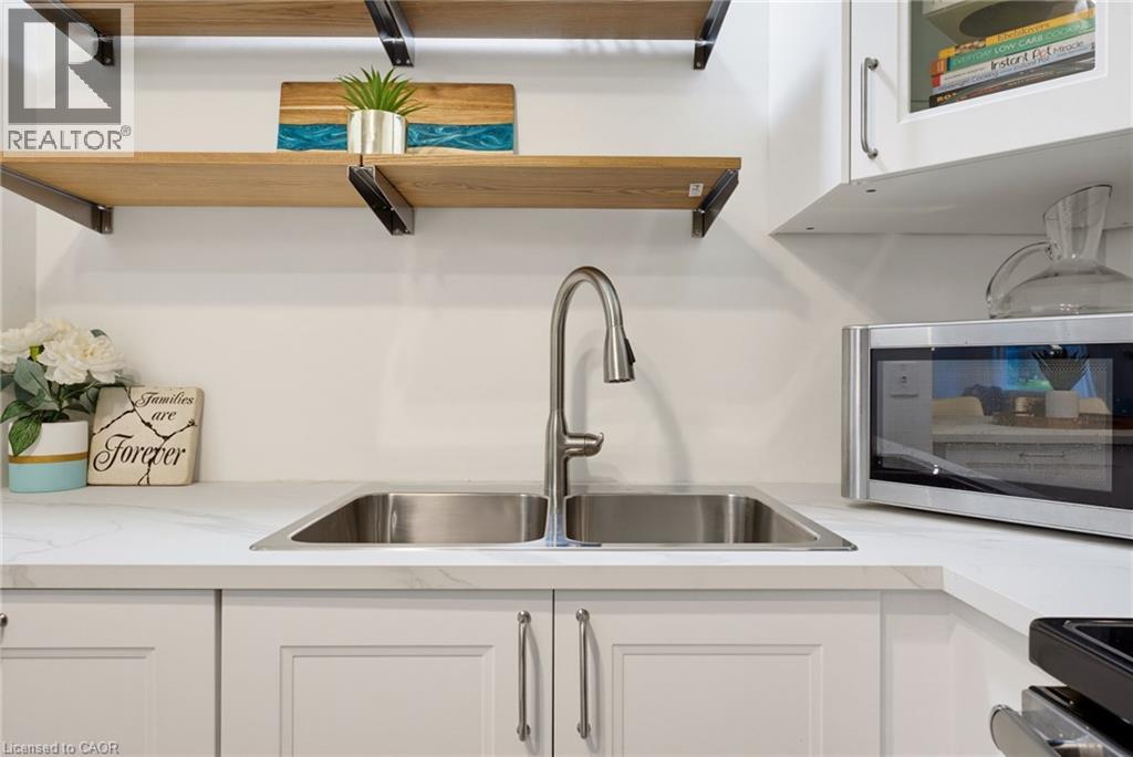 1210 Thorpe Road Unit# 309, Burlington, Ontario  L7S 2G8 - Photo 6 - 40859463