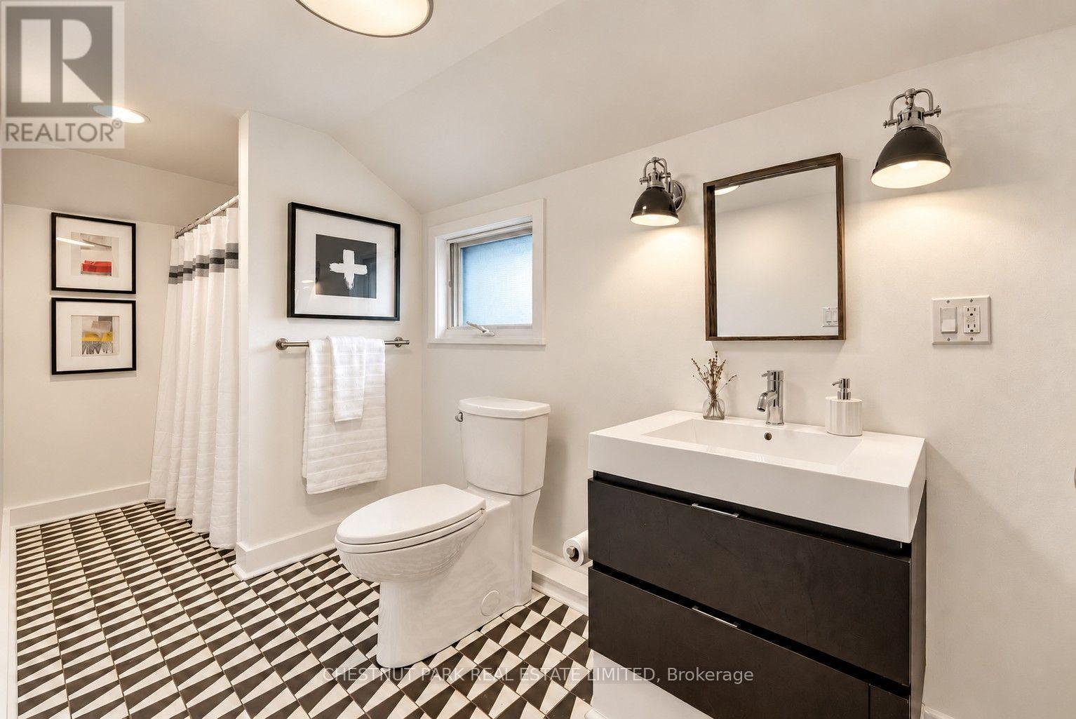 16 Stanley Street, Prince Edward County, Ontario  K0K 1G0 - Photo 22 - X13846438