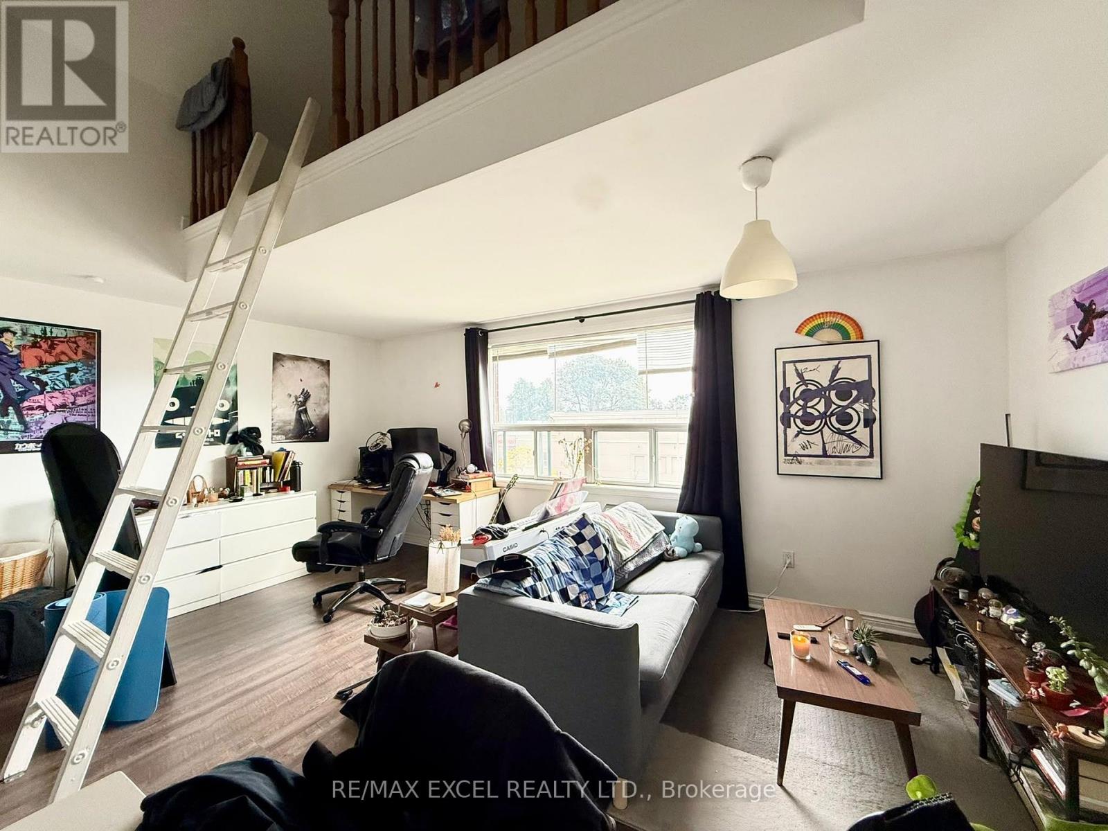 304 - 666 St Clair Avenue, Toronto, Ontario  M6C 1B1 - Photo 11 - C13846532