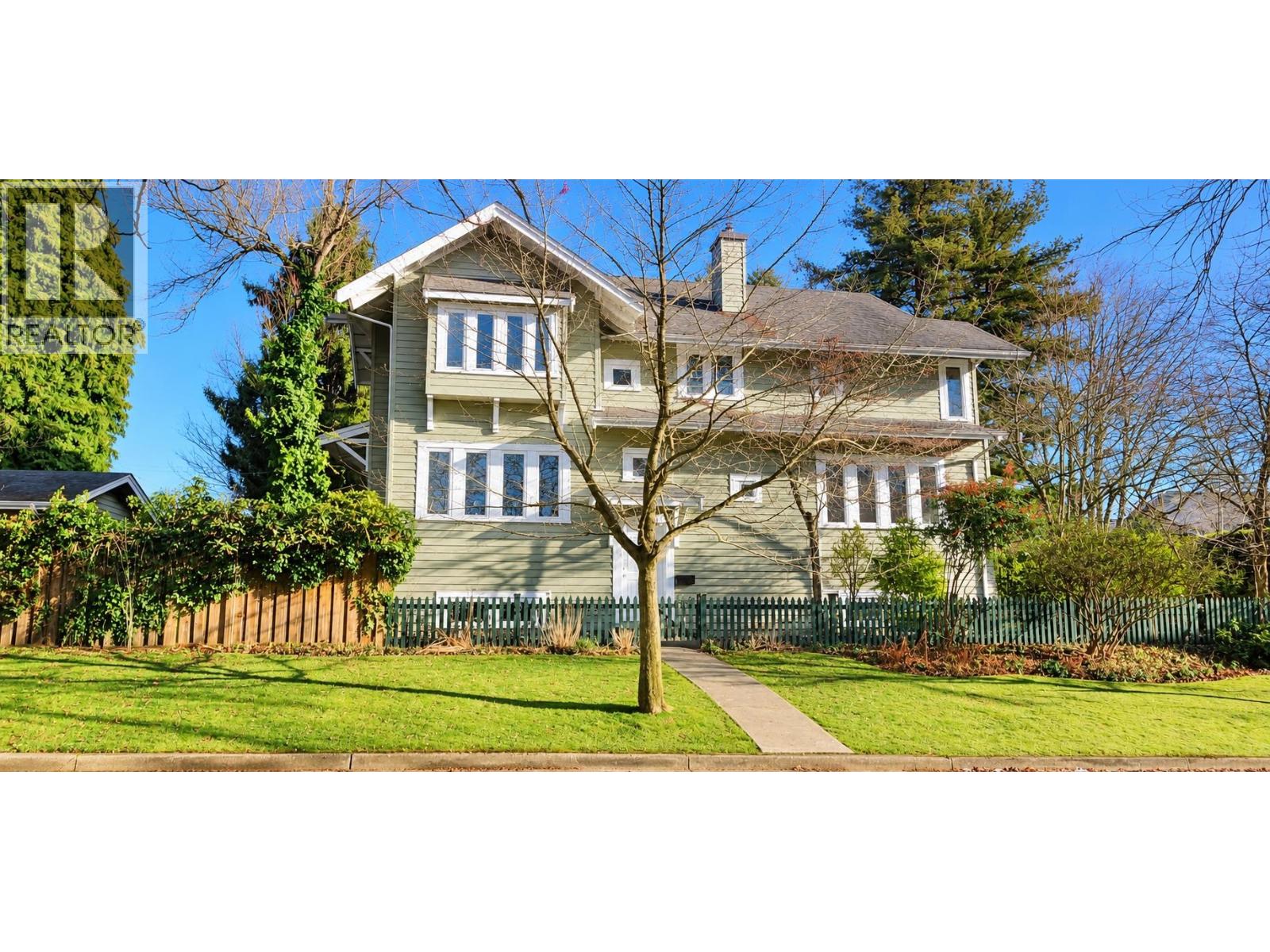 2491 W 14TH AVENUE, Vancouver, British Columbia