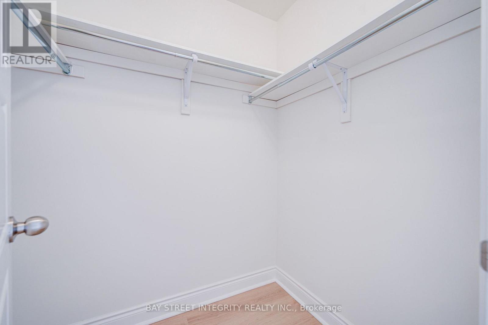 202 Vivant Street, Newmarket, Ontario  L3X 0K7 - Photo 41 - N13846506