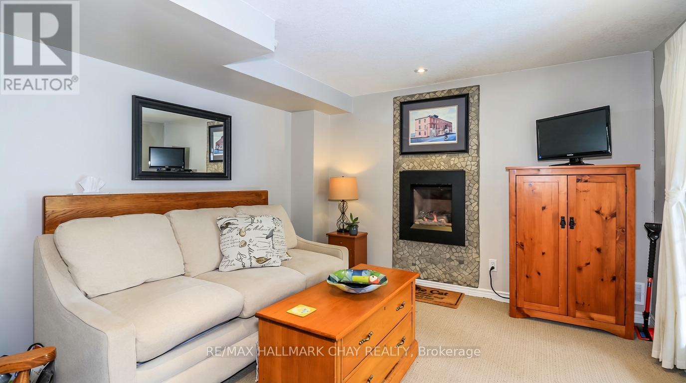 79 Browning Trail, Barrie, Ontario  L4N 6J4 - Photo 38 - S13846500