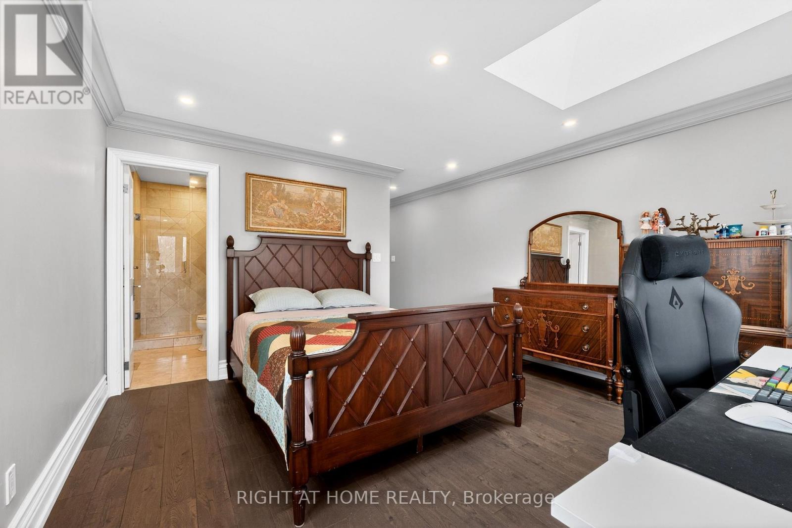 397 Maple Leaf Drive, Toronto, Ontario  M6L 1P4 - Photo 17 - W13846522