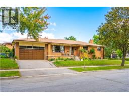 4 DUNREO Drive, toronto, Ontario