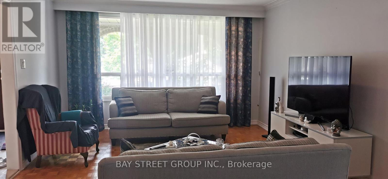 Main - 191 Pleasant Avenue, Toronto, Ontario  M2M 1M4 - Photo 2 - C13846546