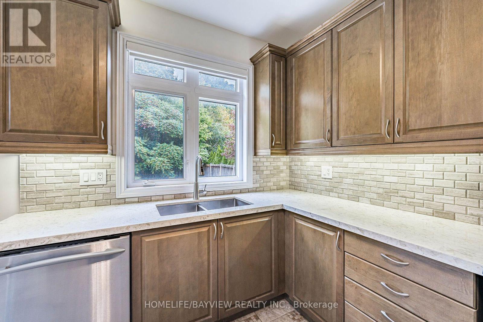 8 Matisse Trail, Vaughan, Ontario  L4J 9A5 - Photo 16 - N13846576
