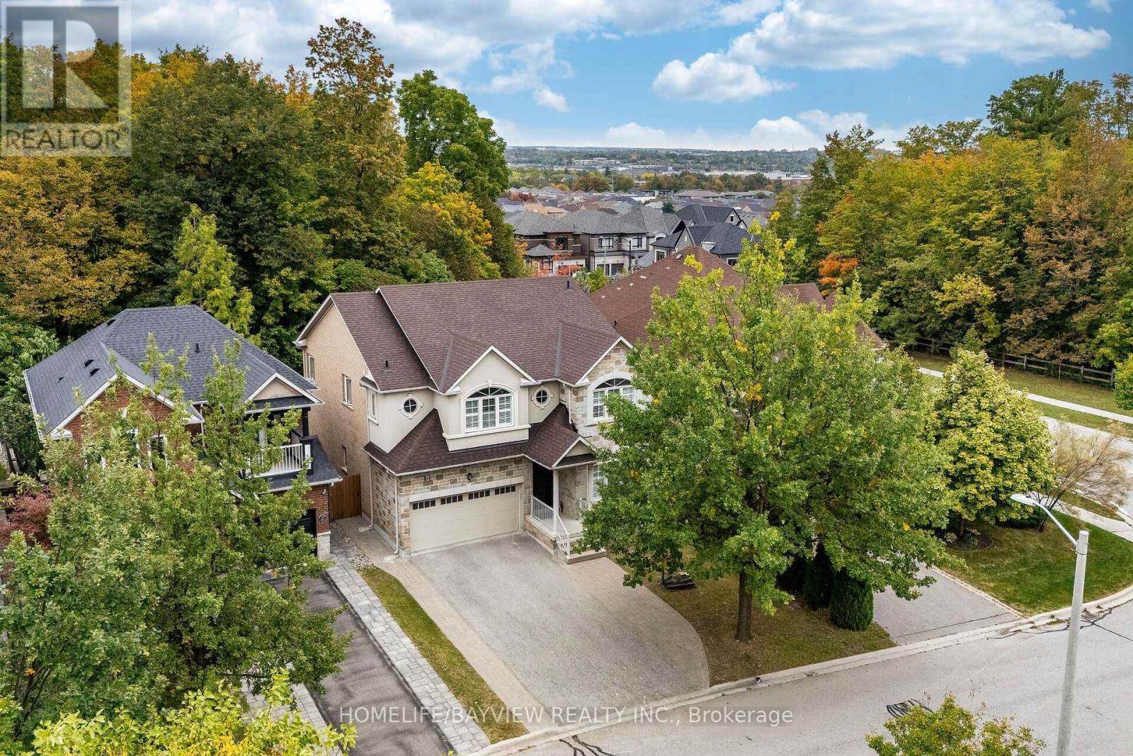 8 Matisse Trail, Vaughan, Ontario  L4J 9A5 - Photo 3 - N13846576