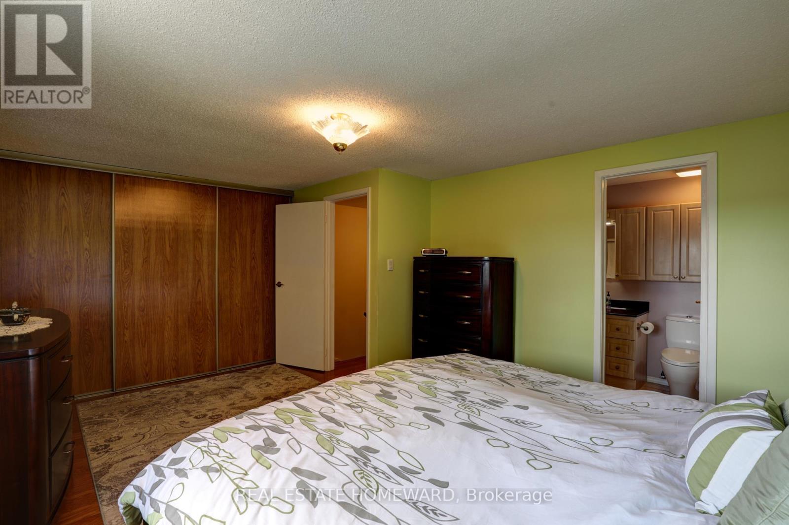6399 Colebrook Crescent, Mississauga, Ontario  L5N 3E3 - Photo 30 - W13846568