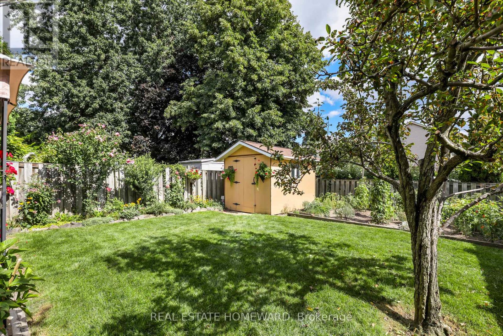 6399 Colebrook Crescent, Mississauga, Ontario  L5N 3E3 - Photo 38 - W13846568